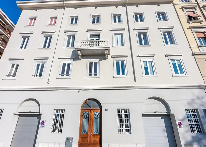 Casa Lumiere * Triest