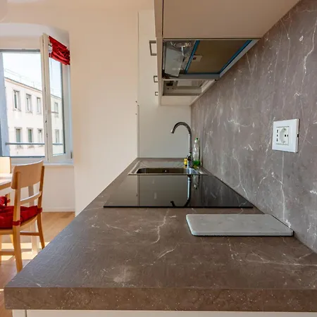 Casa Lumiere Appartement *